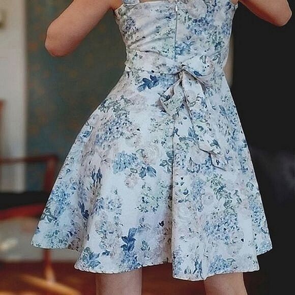 Vtg white floral print babydoll ribbon tie full skirt mini dress - Picture 3 of 16